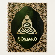 Celtic Trinity Knot op Forest Shadows