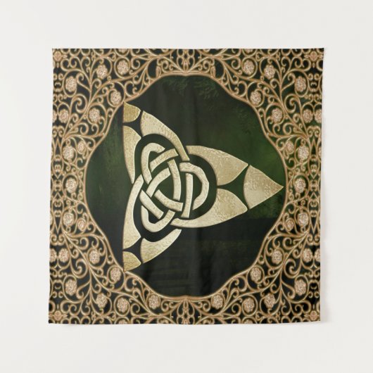 Celtic Trinity Knot op Forest Shadows  Wandkleed (Voorkant (horizontaal))