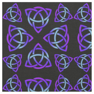 Celtic Triquetra Pattern Blues and Paars on Black Stof