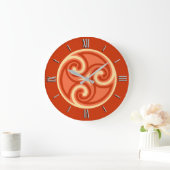 Celtic Triskele Ornament, Mandarin Orange Grote Klok (Huis)