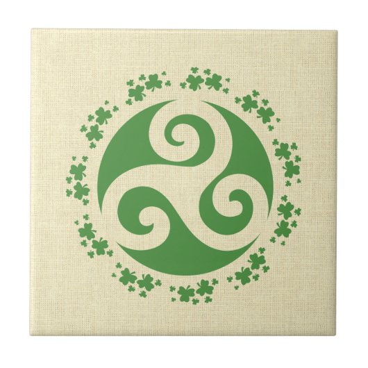 Celtic Triskelion & Shamrocks Tegeltje (Voorkant)