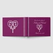 Celtic Weave Hearts in Wine Gastenboek (Volledig)