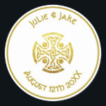 Celtic Wedding Faux Gold Celtic Knot Cross Ronde Sticker<br><div class="desc">FAUX GOLD CELTIC KAN HET WEDDENDE ONTWERP NIET KLAAR VOOR OM MET UW WEDINGGEGEVENS TE PERSONALISEREN.</div>