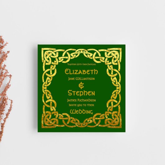 Celtic Wedding Green | Faux Gold Celtic Knot Kaart