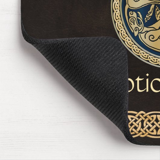 Celtic Wolf Knotwork Triad Muismat (Hoek)