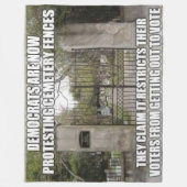 CEMETERY FENCES FLEECE DEKEN (Voorkant)