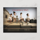 Cemetery Girl Briefkaart (Voorkant)