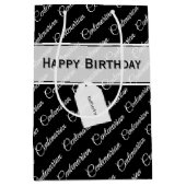 Centenarian Typography Patroon Zwart/Wit Naam Medium Cadeauzakje (Voorkant)