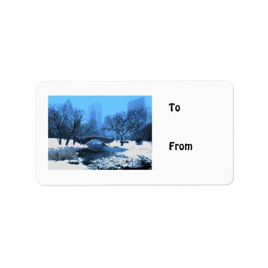 Central Park Bridge op Twilight in de sneeuw Etiket (Voorkant)