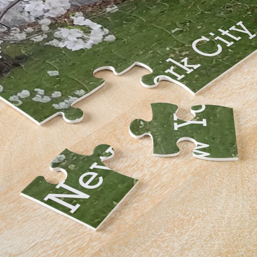 Central Park New York Blossoming Tree in Spring Legpuzzel (Zijkant)