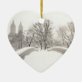 Central Park Winter Romance - Bodembrug Keramisch Ornament (Voorkant)