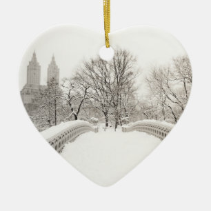 Central Park Winter Romance - Bodembrug Keramisch Ornament