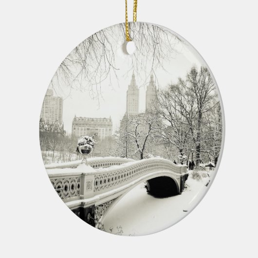 Central Park Winter - Sneeuwbrug Keramisch Ornament (Links)