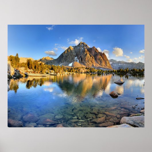 Centre Peak over Lower Golden Beer Lake - Sierra Poster (Voorkant)