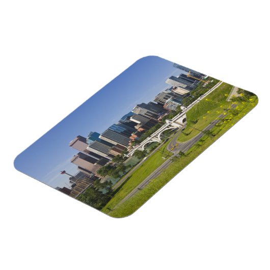 Centre St Bridge and Downtown Calgary, Alberta Magneet (Linkerzijde)