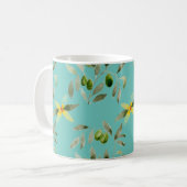 Ceramic mug with olive design on light teal koffiemok (Voorkant links)