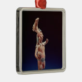 Ceremonial Ballplayer, Isle of Jaina, c.600 Metalen Ornament (Rechts)