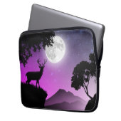 Cerf sous la lune violet laptop sleeve (Voorkant Links)