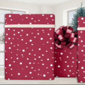 Cerise Red White Falling Snow Vakantie Cadeaupapier