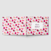 Cerise Waterverf Floral Guest Book Gastenboek (Volledig)