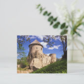 Cesis-kasteel in centraal Letland. Briefkaart (Staand voorkant)