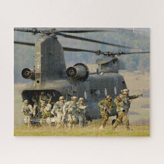 CH-47D CHINOOK (16x20 INCH) Legpuzzel (Horizontaal)