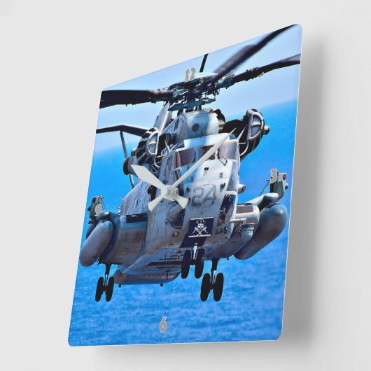 CH-53E SUPERSTALLION VIERKANTE KLOK (Hoek)