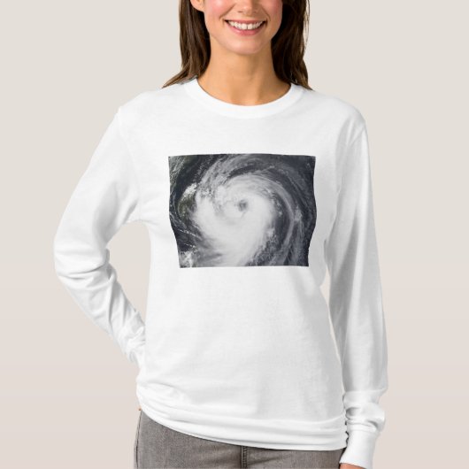 Chaba-tyfoon in de westerne Stille Oceaan T-shirt (Voorkant)