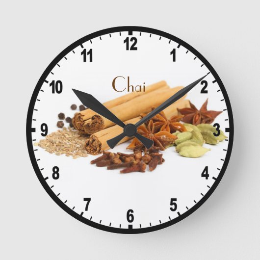 Chai Spice Wall Clock Ronde Klok (Voorkant)