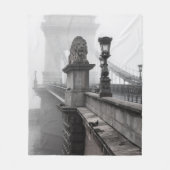 CHAIN BRIDGE, BUDAPEST FLEECE DEKEN (Voorkant)