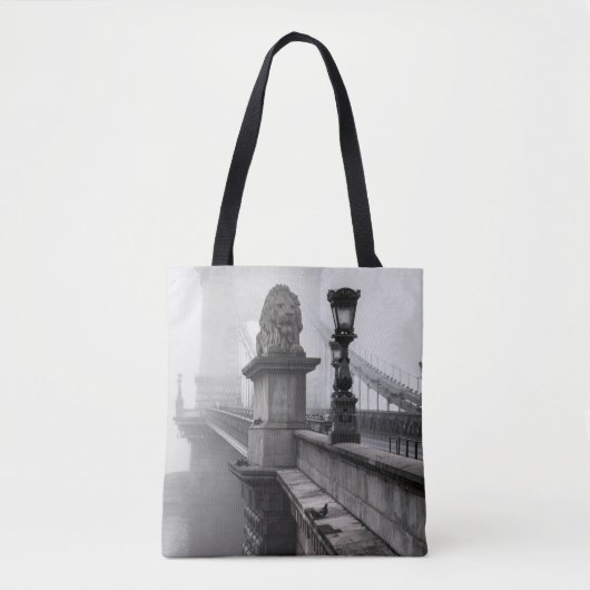 CHAIN BRIDGE, BUDAPEST TOTE BAG (Voorkant)
