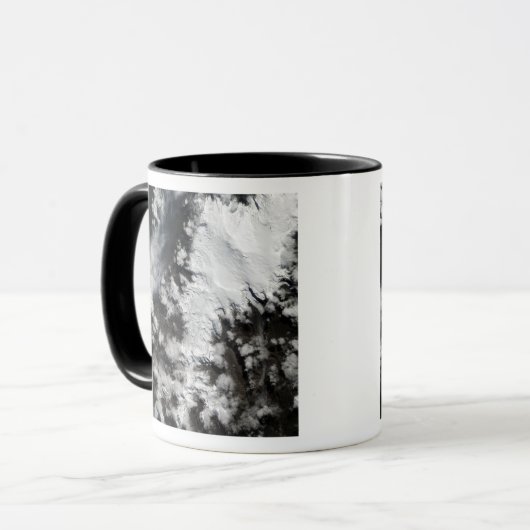 Chaiten Volcano in Chili Mok (Voorkant links)