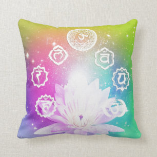 Chakra's,rood,oranje,geel,groen,turquoise,paars Kussen