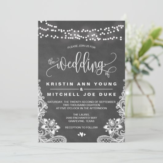 Chalk Hanging Lights en Lace Wedding Invitation Kaart (Staand voorkant)