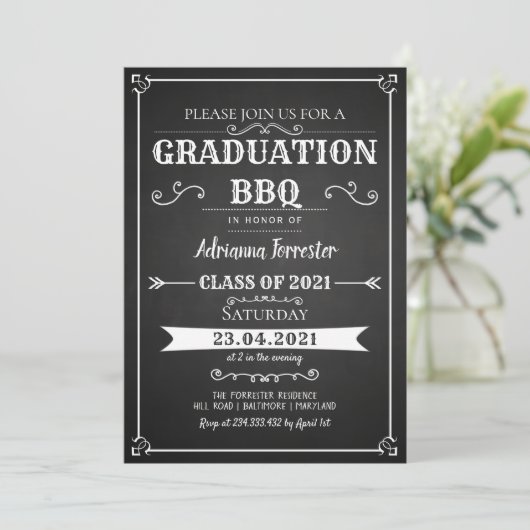  Chalkboard Afstuderen BBQ Uitnodiging (Staand voorkant)
