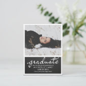 Chalkboard Afstuderen Script De datumfoto opslaan Aankondigingskaart (Staand voorkant)