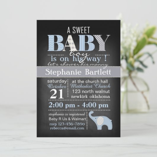 Chalkboard Baby Boy Chevron Uitnodiging (Staand voorkant)