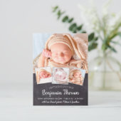 Chalkboard Baby Custom 4 Photo Birth Notice Briefkaart (Staand voorkant)