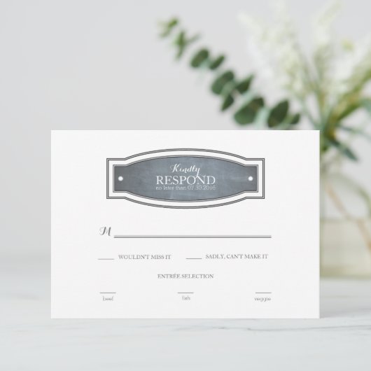 Chalkboard Badge-reactiekaart RSVP Kaartje (Staand voorkant)