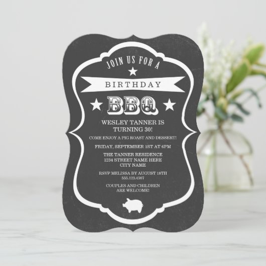 Chalkboard Barbecue Birthday Party Invitation Kaart (Staand voorkant)