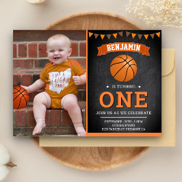 Chalkboard Basketball First Birthday Party Foto Kaart