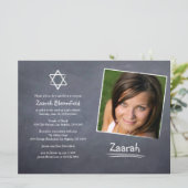 Chalkboard Bat Mitzvah Uitnodiging (Staand voorkant)