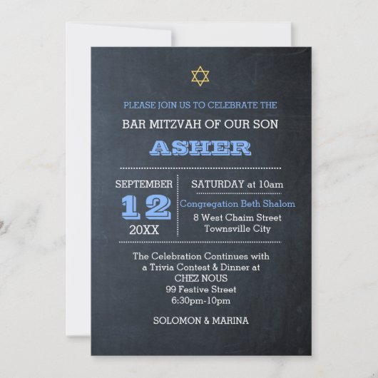 Chalkboard Blauw Grote Naam Uitgelijnde Bar Mitzva Kaart (Voorkant)