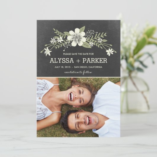Chalkboard Blooms sparen de Datumkaarten Save The Date (Staand voorkant)