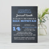 Chalkboard Blue Bar Mitzvah Uitnodiging Geen Logo (Staand voorkant)