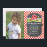 Chalkboard Boerderij Birthday Invitation Barnyard  Kaart<br><div class="desc">Chalkboard Boerderij Verjaardag Uitnodiging met aangepaste foto. Boerderij Animal Barnyard. Barn Koe Pig Horse Chicken. Jongen of meisje Bday. 1e eerste verjaardag. Achtergrond schoolbord. 1e 2e 3e 4e 5e 6e 7e 8e 9e 10e 11e 12e 13e 14e 15e, willekeurige leeftijd. Rood en Wit Gecontroleerde Achtergrond Printable Digital. Voor verdere aanpassing...</div>