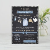 Chalkboard Boy Clothes Baby shower Uitnodiging (Staand voorkant)