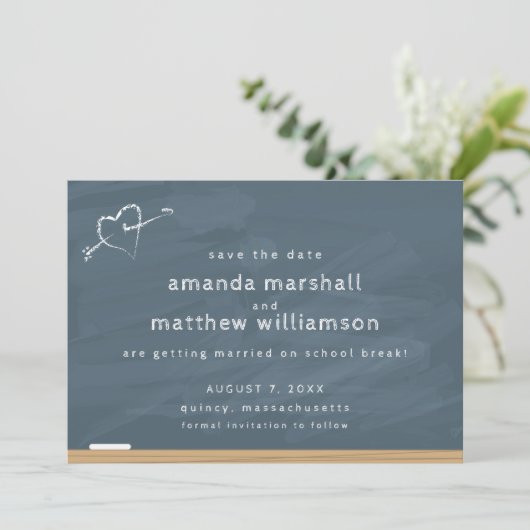 Chalkboard Bruiloft Save the Date (Staand voorkant)