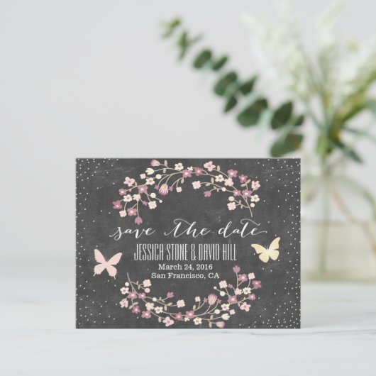 Chalkboard Butterfly & Flowers Save the Date Aankondigingskaart (Staand voorkant)