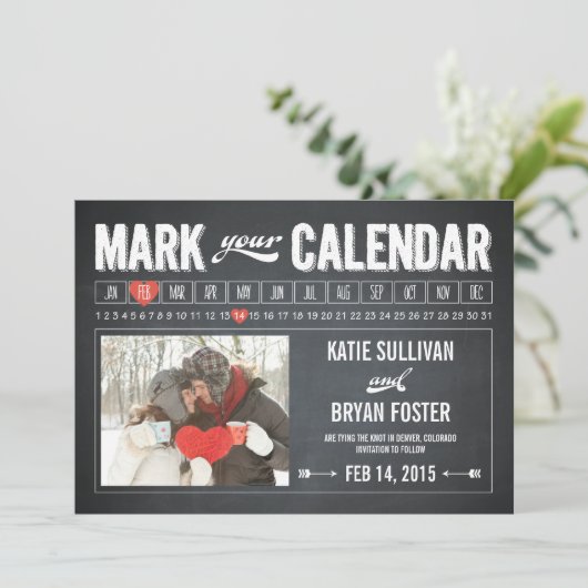 Chalkboard Calendar Photo Save the Date Cards (Staand voorkant)